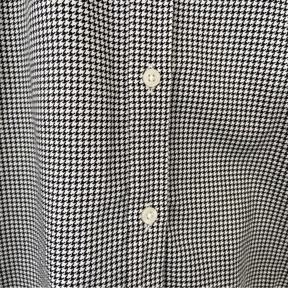 CHAPS BLACK/WHITE HOUNDSTOOTH NO IRON 100% COTTON BUTTON DOWN SHIRT, PETITE MED - Picture 5 of 10